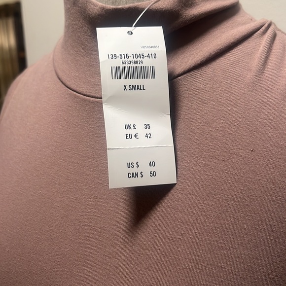 Abercrombie & Fitch Soft A&F collection long sleeved tee NWT - Picture 2 of 5